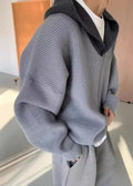 Gray Sweater Retro/Modern